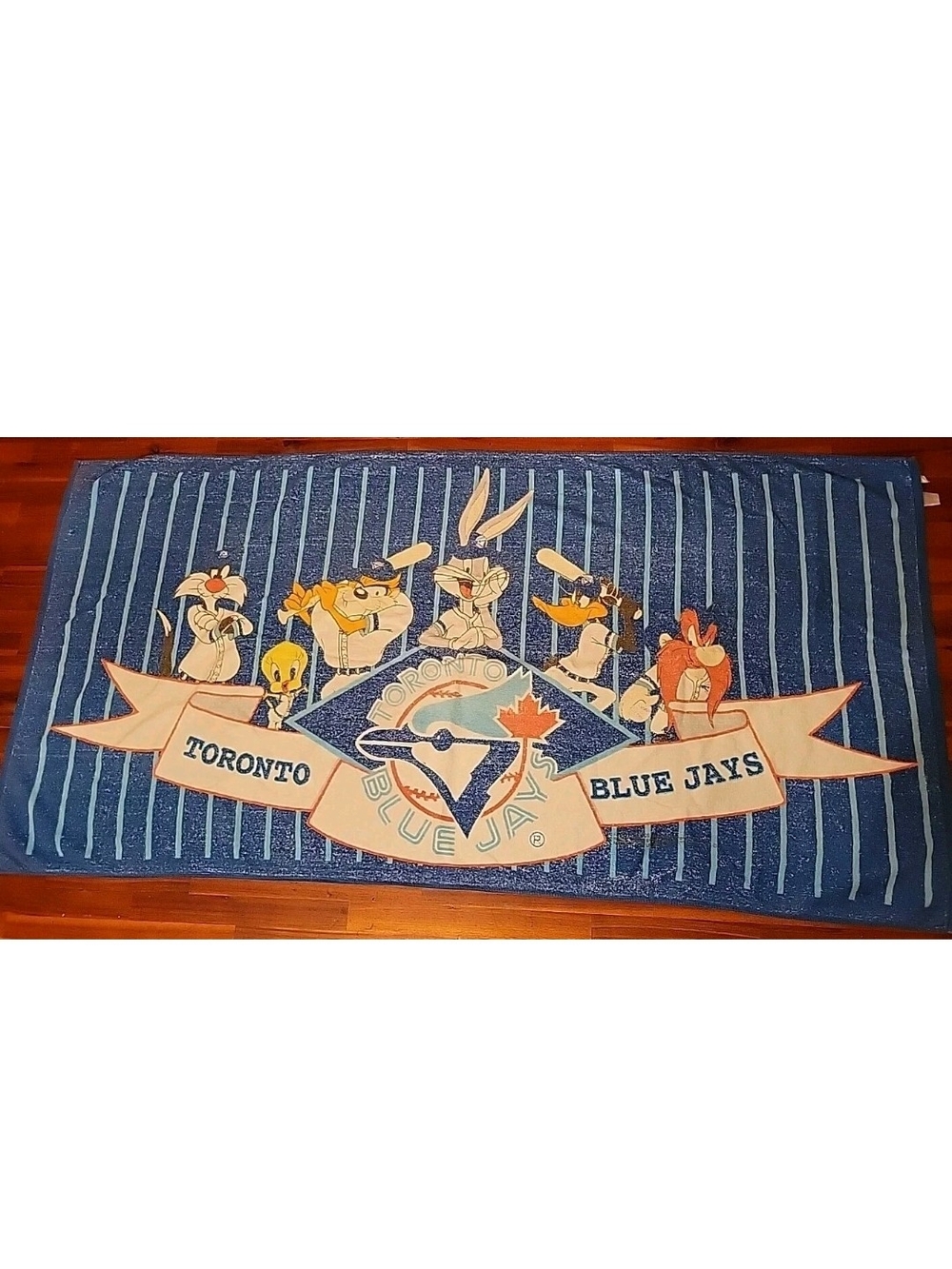 Looney Tunes Toronto Blue Jays Beach Towel 1994 Well Used